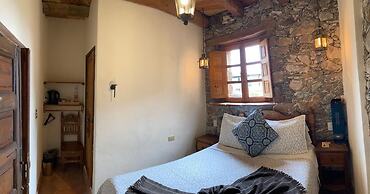 Hotel Amor y Paz