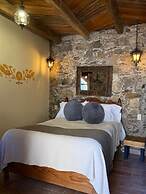 Hotel Amor y Paz