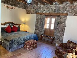 Hotel Amor y Paz
