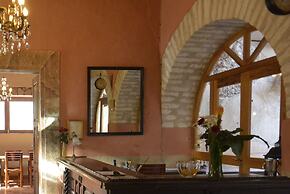 Hotel Amor y Paz