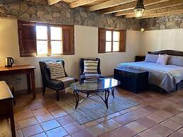Hotel Amor y Paz