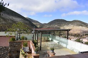 Hotel Amor y Paz