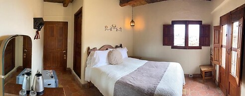 Hotel Amor y Paz