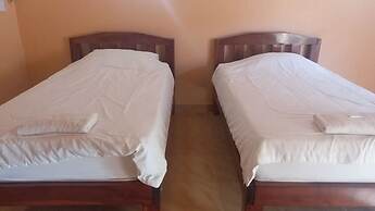 99 Inn Hotel