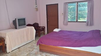 99 Inn Hotel