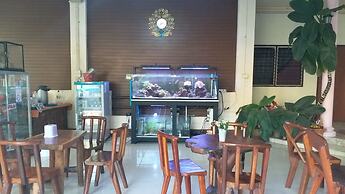 99 Inn Hotel