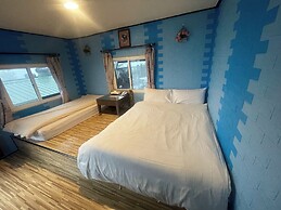 Emmanuel Farm House