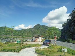 Catba Island Hotel