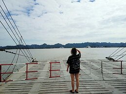 Catba Island Hotel