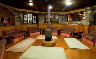 Mountain Lodges of Nepal - Phakding