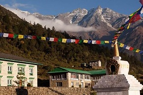 Mountain Lodges of Nepal - Phakding