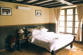 Mountain Lodges of Nepal - Monjo
