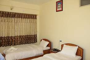 Hotel Milarepa
