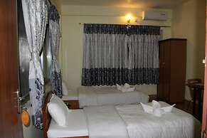 Hotel Milarepa