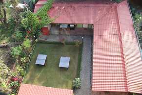 Hotel Milarepa