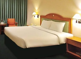 Tunjungan Hotel