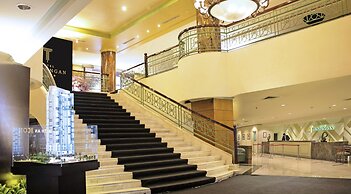 Tunjungan Hotel
