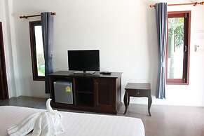 Waterside Resort