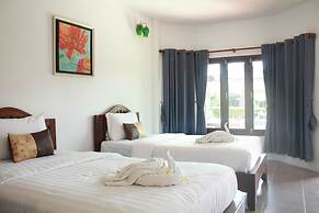 Waterside Resort