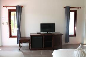 Waterside Resort