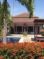 Waterside Resort