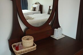 Waterside Resort