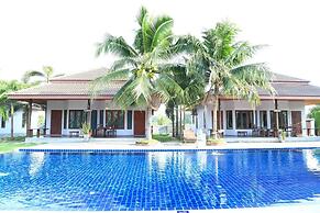 Waterside Resort