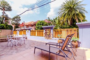 3 Bedrooms Pool Villa Walk to Patong