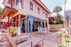3 Bedrooms Pool Villa Walk to Patong