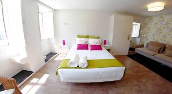 Ribeira Cinema Apartments