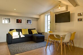 Ribeira Cinema Apartments