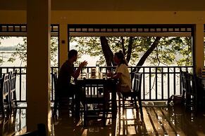 Wopakok Hotel