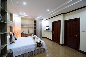 Vientiane Luxury Hotel