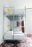 Aham Backpackers Hostel - Adults Only