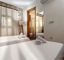 Flores Hotel Alacati