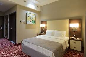 Hotel Senator