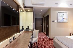 Hotel Senator