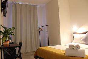 Dada Suites
