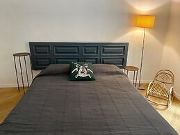 Dada Suites
