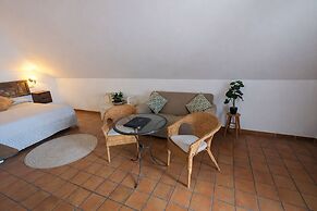 Apartamentos Plaza
