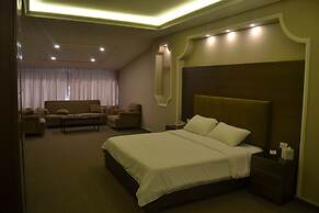 Platinum Hotel