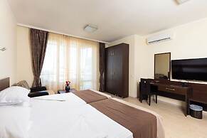 Rome Palace Deluxe
