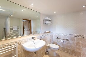 Greenbanks Hotel