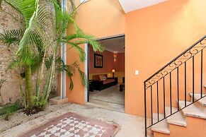 Art 64 Guest House – Adults Only