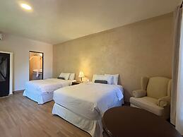Art 64 Guest House – Adults Only