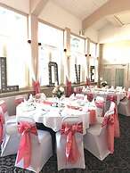 Cuttle Bridge Inn Hotel