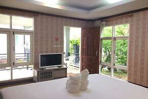 Palmchwa Resort