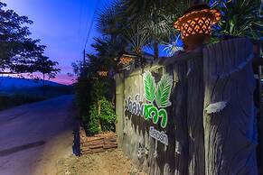 Palmchwa Resort