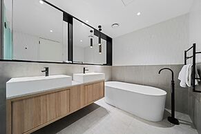The Eminence Apartments by CLLIX
