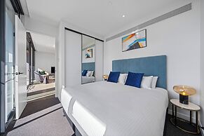 The Eminence Apartments by CLLIX